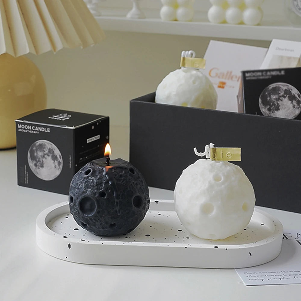 LAQTA creative lunar-shaped scented candle with a soft glow, designed for relaxing ambiance and decorative appeal