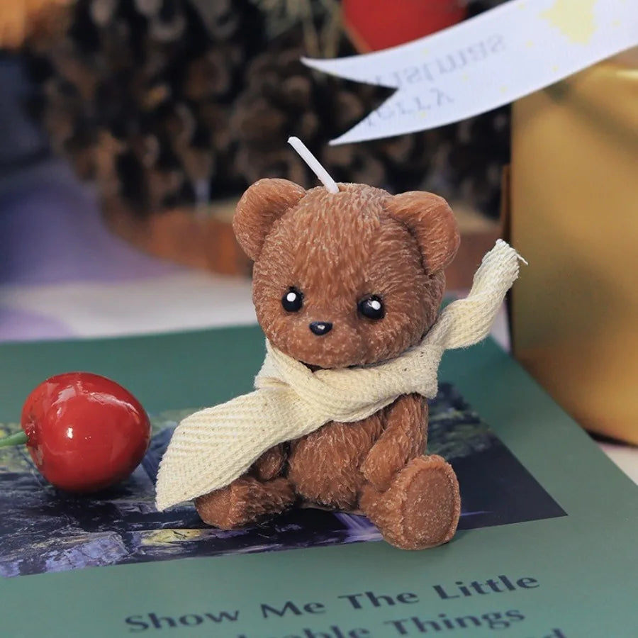 LAQTA Cute Scarf Teddy Bear scented candle with cozy design and soft packaging, perfect for gifting or home decor.