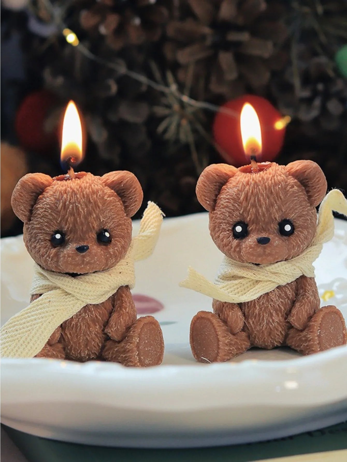 Cute teddy bear scented candle from LAQTA, featuring a cozy design and warm candlelight in a soft, inviting setting.