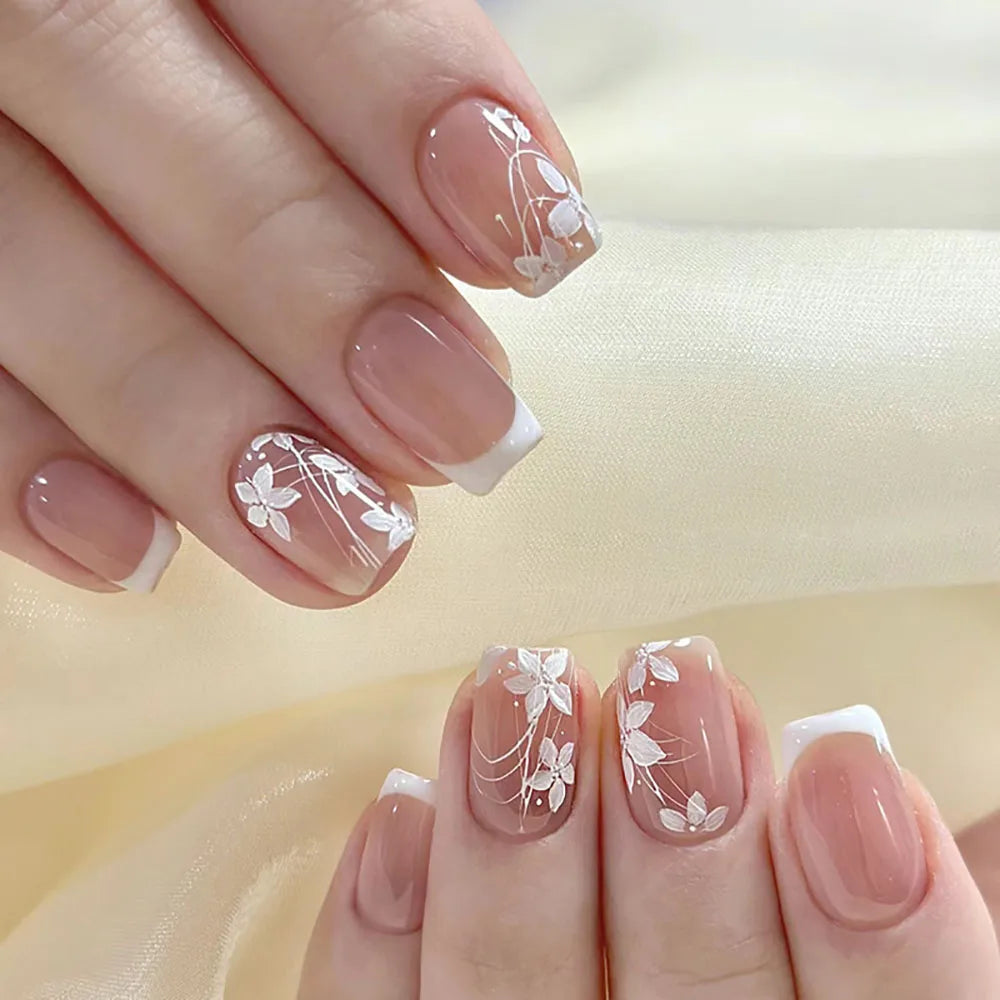 Set of 24 short square-shaped LAQTA gel nails for natural-looking manicures, displayed in a clear container.