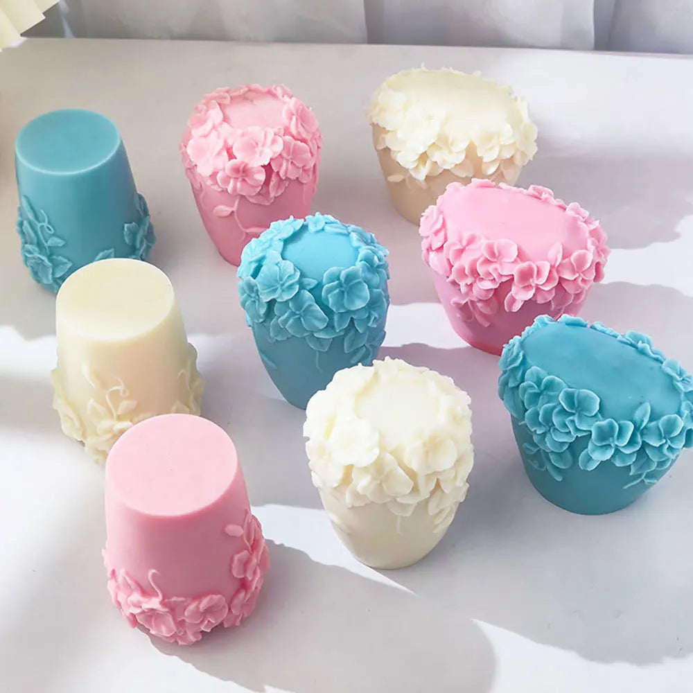 Rattan flowers silicone candle mold by LAQTA, showing intricate rattan flower shapes for handmade candles.
