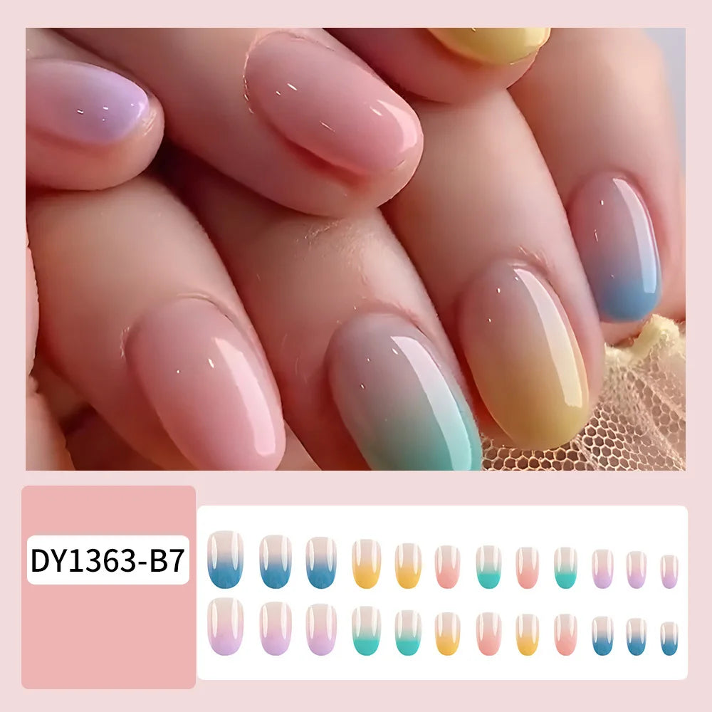 Short square fake nails by LAQTA featuring a sleek, natural look with a smooth finish and clean edges.