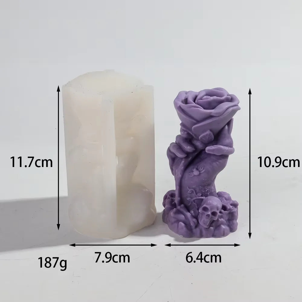 Silicone mold for rose relief skull candle, shaped like a skull with detailed rose patterns, ideal for making candles.