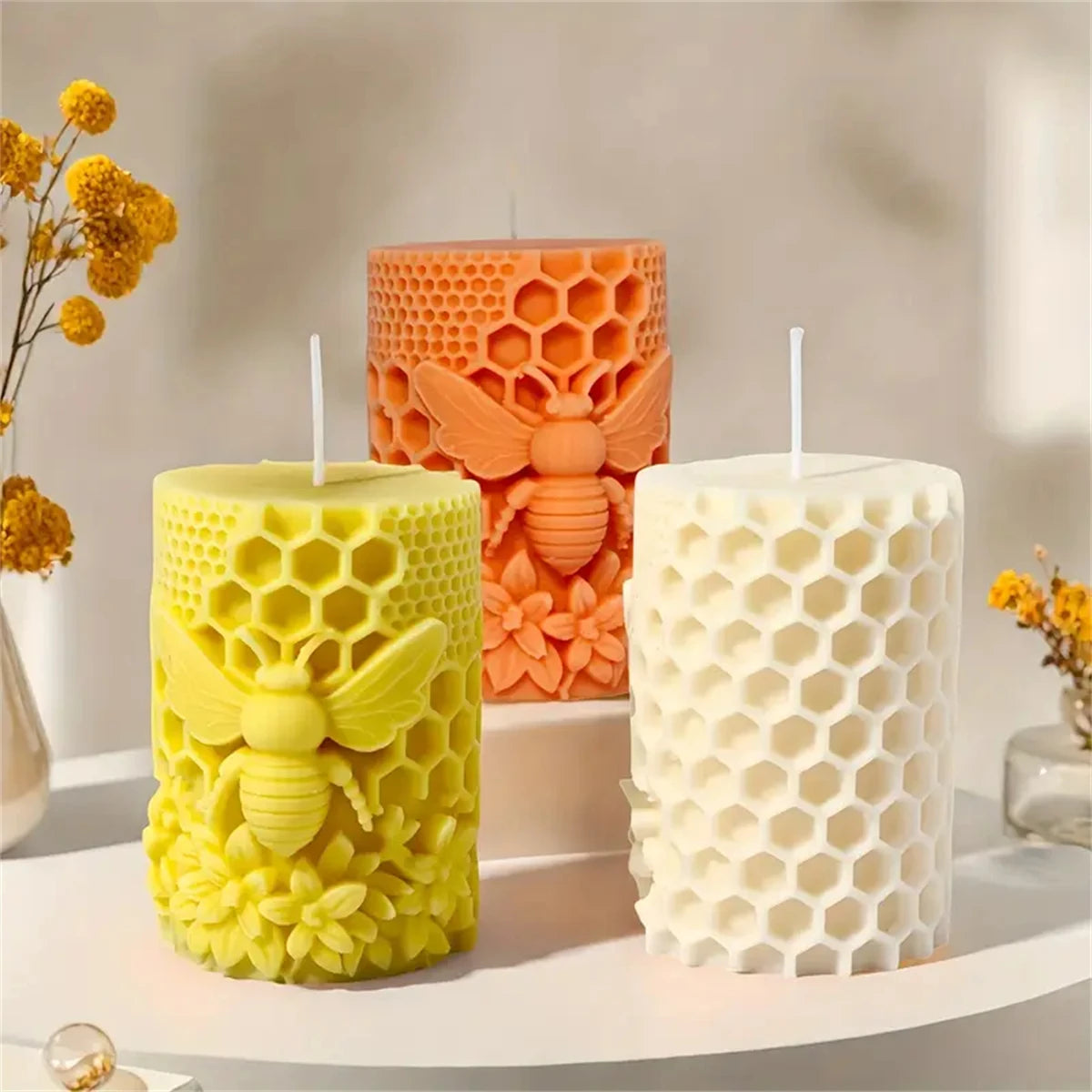 LAQTA 3D honeycomb pillar candle silicone mold showing textured honeycomb pattern and flexible silicone material for candle making.