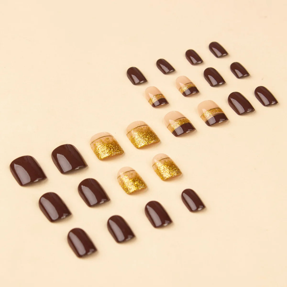 LAQTA short square fake nails with a sleek, natural-looking finish, perfect for stylish, temporary nail enhancements.