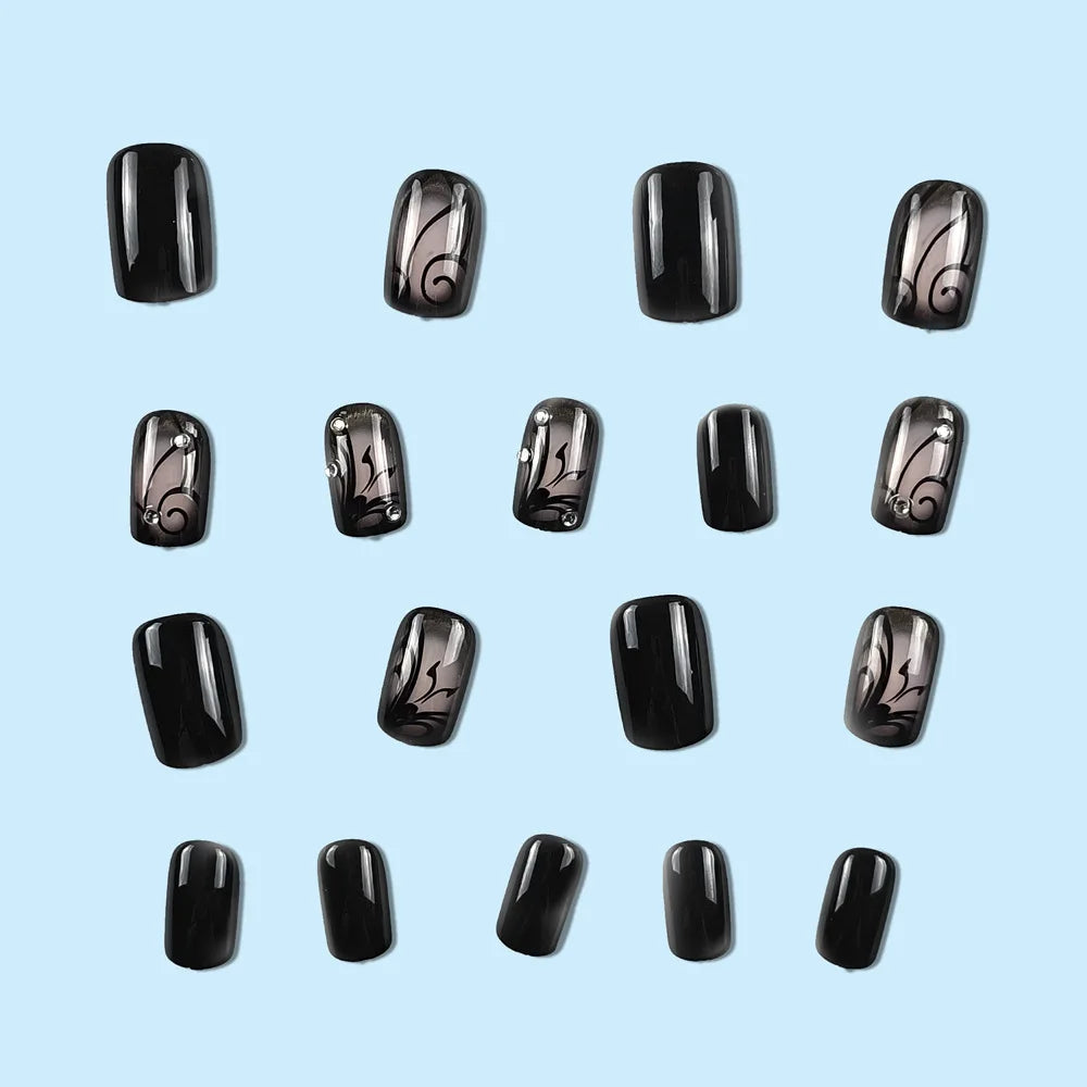 Set of 24 short square-shaped LAQTA Saure Nails with a natural finish for nail art and manicure styling.
