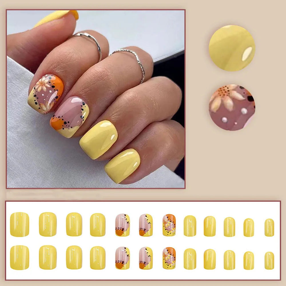 Set of 24 short saucer nails by LAQTA, showcasing neatly arranged artificial nail designs for manicures.