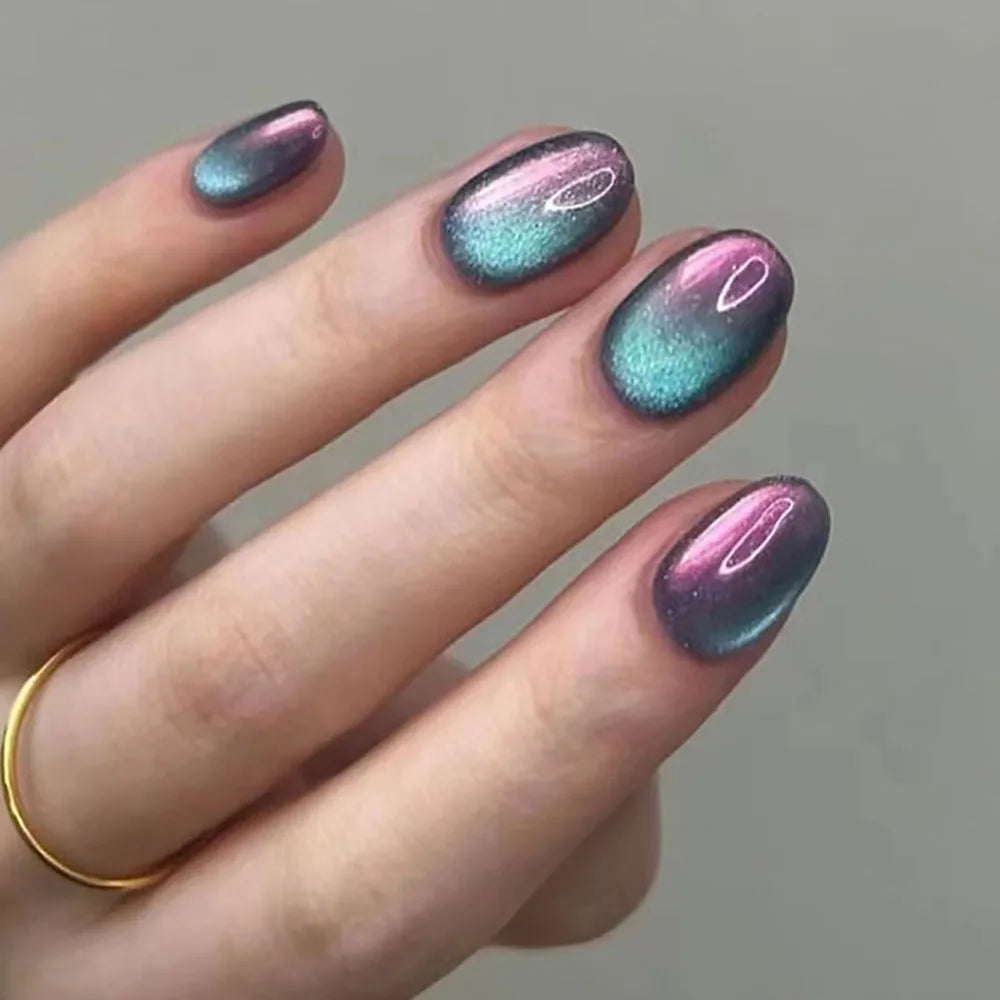 LAQTA short square fake nails with a smooth, polished finish, perfect for a stylish and natural-looking manicure.