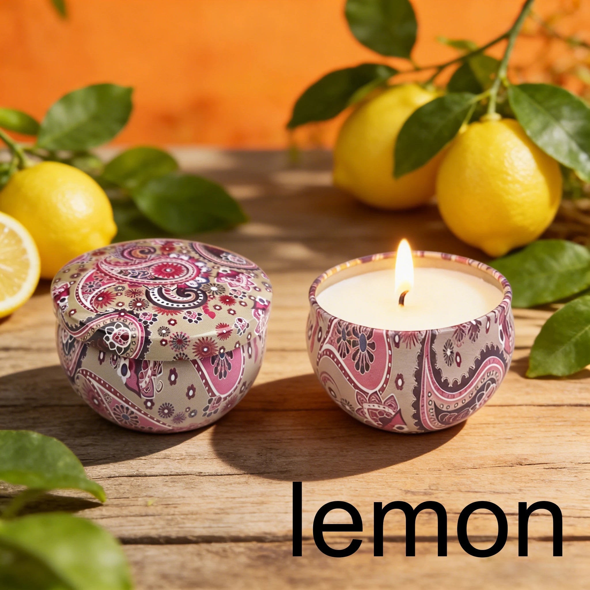 LAQTA ham-scented aromatherapy candle in a glass jar, highlighting the candle's warm, inviting appearance and ham-inspired fragrance.