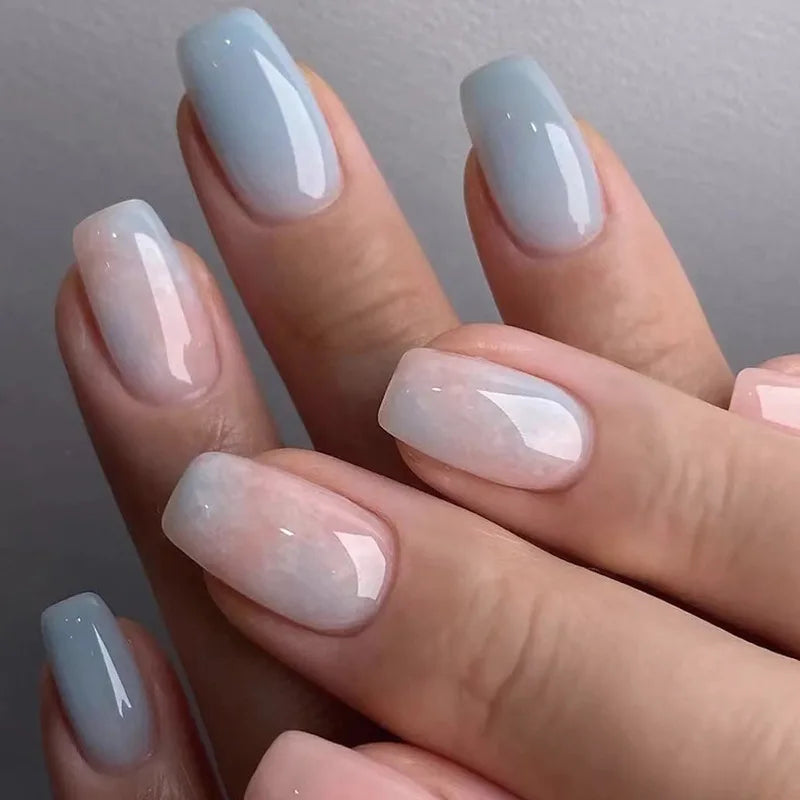 LAQTA short square fake nails, stylish nude acrylic nail set with a smooth finish and natural look, perfect for everyday wear.
