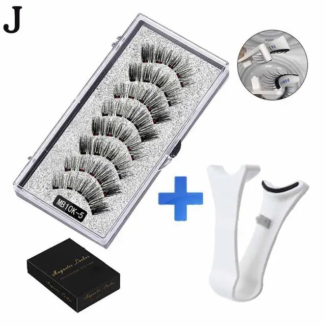 Natural Magnetic 3D Eyelashes by LAQTA, showing lightweight, reusable false lashes with magnetic strips for easy application.